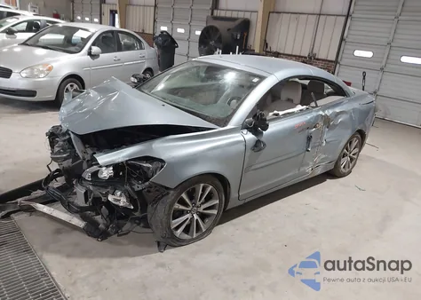 2011 Volvo C70 T5 z USA, uszkodzony, nr VIN YV1672MC9BJ112678